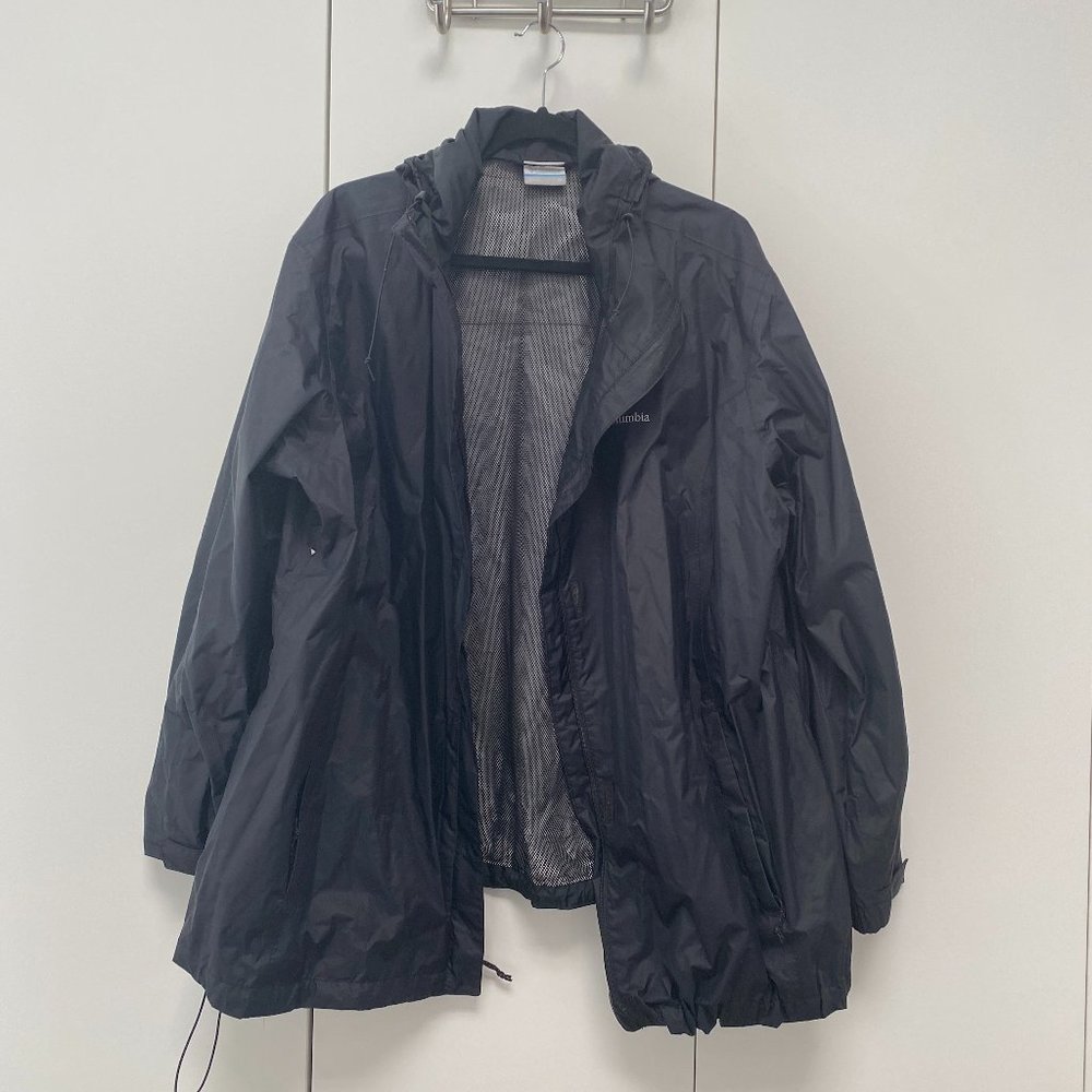 Columbia plus size (3X) nylon rain jacket with hood